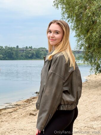 cutie_vladi Naakte Lekken OnlyFans Foto 137