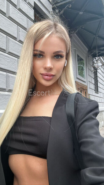 Daria Angel Naakte Lekken OnlyFans Foto 7