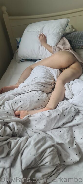 darkamber Naakte Lekken OnlyFans Foto 31