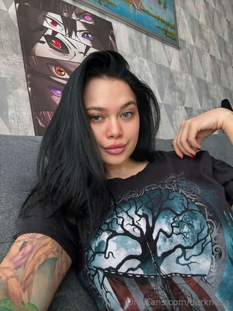 darknesa Naakte Lekken OnlyFans Foto 41