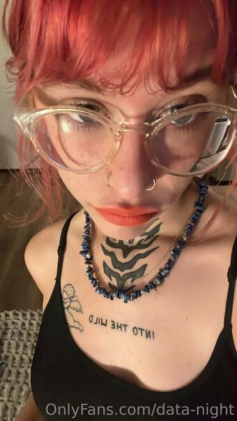 data-night Naakte Lekken OnlyFans Foto 15