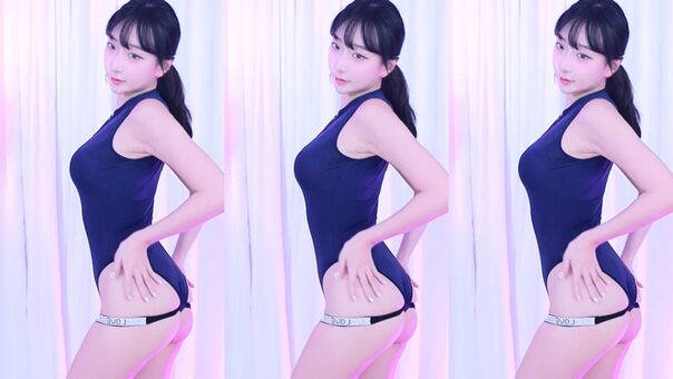 Dayeosin E다연 Naakte Lekken OnlyFans Foto 8