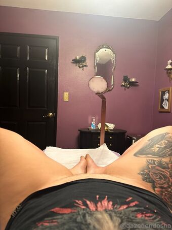 dazedondosha Naakte Lekken OnlyFans Foto 24