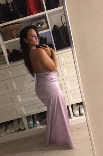 Demi Lovato Naakte Lekken OnlyFans Foto 755