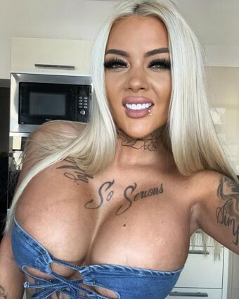 Deminecka Naakte Lekken OnlyFans Foto 45