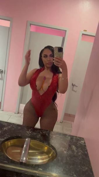 Destiny Skye