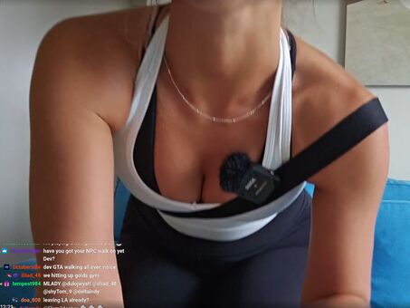 Develique Naakte Lekken OnlyFans Foto 257