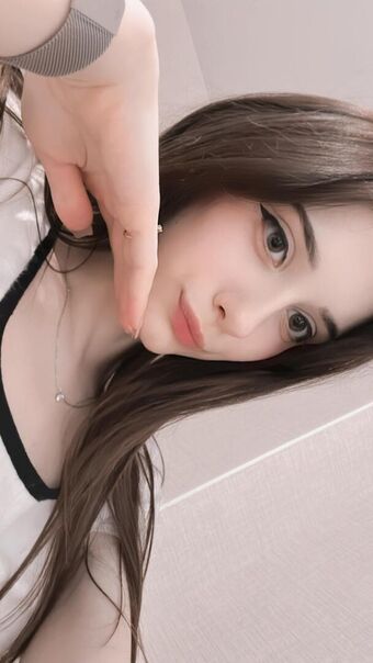 Dialae Naakte Lekken OnlyFans Foto 5
