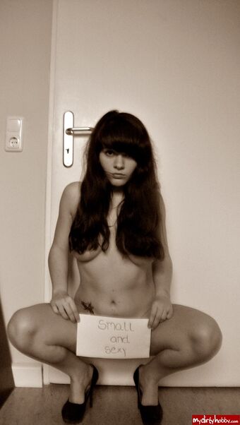 DieVanne Naakte Lekken OnlyFans Foto 1