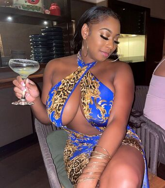 Dinnelle