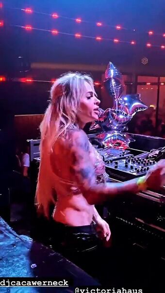 DJ Caca Werneck Naakte Lekken OnlyFans Foto 67