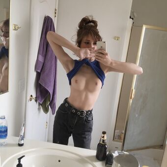 docilemoth Naakte Lekken OnlyFans Foto 90