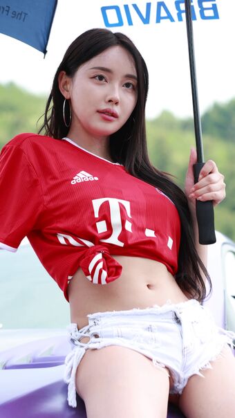 e.l.2.a Naakte Lekken OnlyFans Foto 6