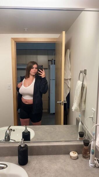 echoonutt Naakte Lekken OnlyFans Foto 4