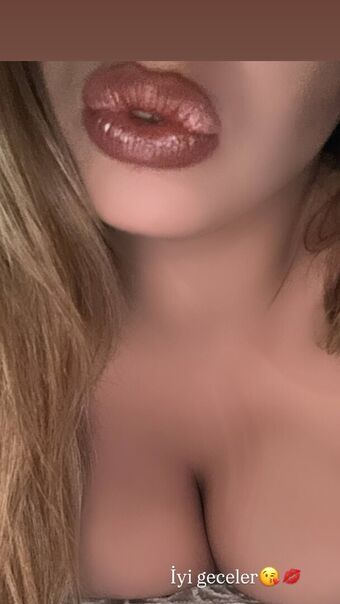 Elif Karaarslan Naakte Lekken OnlyFans Foto 392