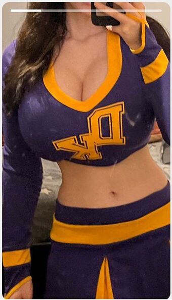 Elisa Denisee Naakte Lekken OnlyFans Foto 12