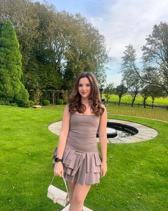 Elle Mulvaney Naakte Lekken OnlyFans Foto 20