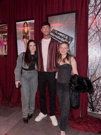 Elle Mulvaney Naakte Lekken OnlyFans Foto 24