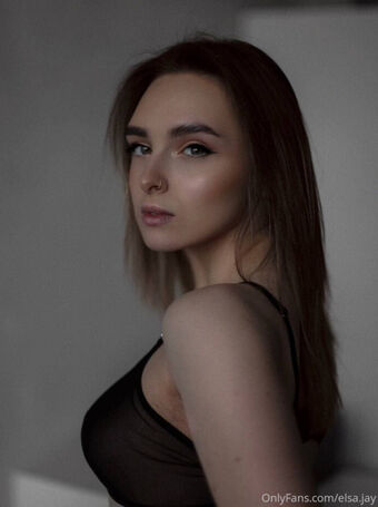 elsa.jay Naakte Lekken OnlyFans Foto 35