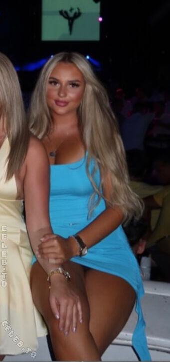 ema.mic Naakte Lekken OnlyFans Foto 11