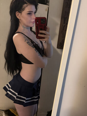 Emelia Asmr Naakte Lekken OnlyFans Foto 55