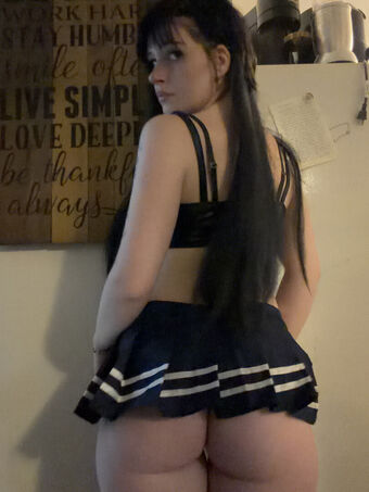 Emelia Asmr Naakte Lekken OnlyFans Foto 58