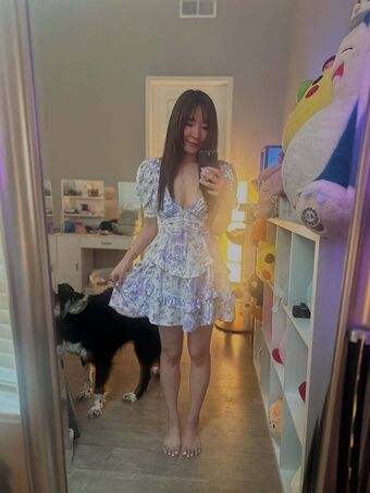 Emily Wang Naakte Lekken OnlyFans Foto 46