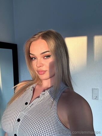 emmavips Naakte Lekken OnlyFans Foto 21