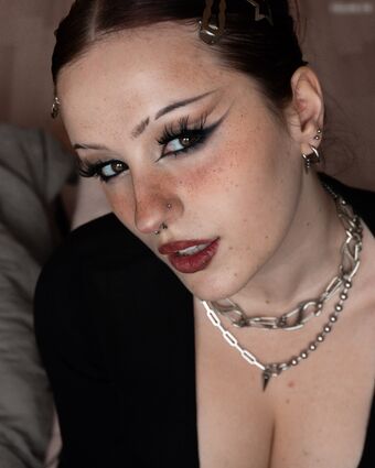 Emmo Naakte Lekken OnlyFans Foto 5