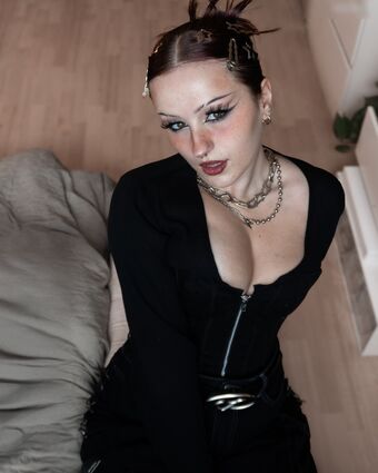 Emmo Naakte Lekken OnlyFans Foto 13