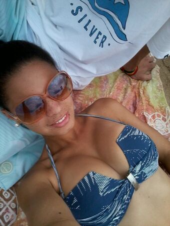 Enteada Naakte Lekken OnlyFans Foto 1