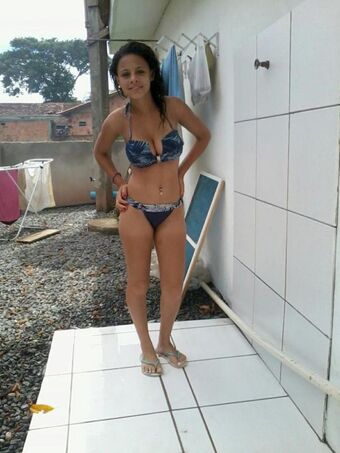 Enteada Naakte Lekken OnlyFans Foto 5