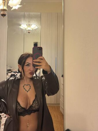 Erica Todaro Naakte Lekken OnlyFans Foto 24