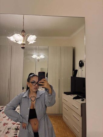 Erica Todaro Naakte Lekken OnlyFans Foto 25