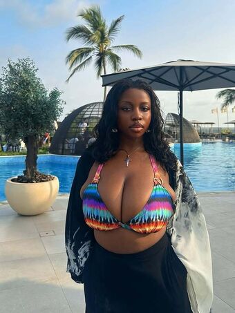 Erimegar Naakte Lekken OnlyFans Foto 19
