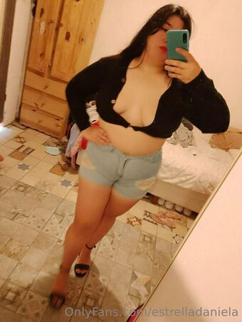 Estrelladaniela Naakte Lekken OnlyFans Foto 27