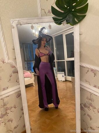 evavee Naakte Lekken OnlyFans Foto 68
