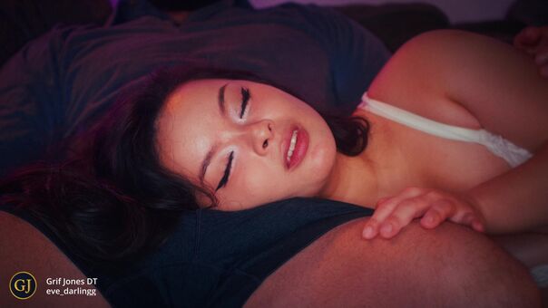 eventuallyn Naakte Lekken OnlyFans Foto 13