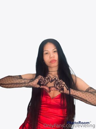 evieling Naakte Lekken OnlyFans Foto 7