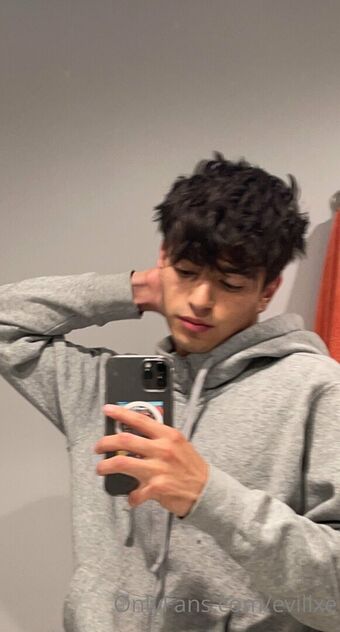 evillxe Naakte Lekken OnlyFans Foto 26
