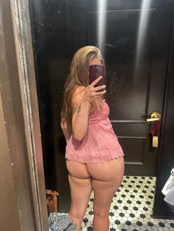 exmoscarlett Naakte Lekken OnlyFans Foto 42