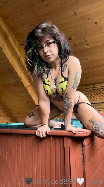 fairlyodd222 Naakte Lekken OnlyFans Foto 12