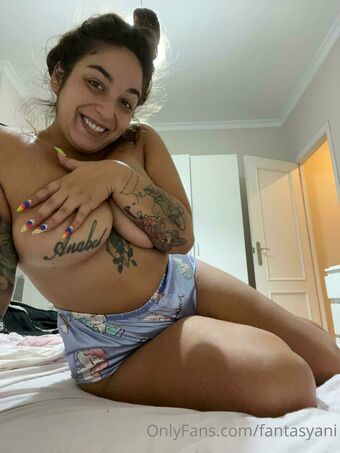 fantasyani Naakte Lekken OnlyFans Foto 44