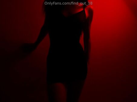 find_out_18 Naakte Lekken OnlyFans Foto 64