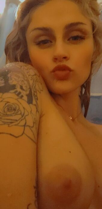 fireflycait Naakte Lekken OnlyFans Foto 8