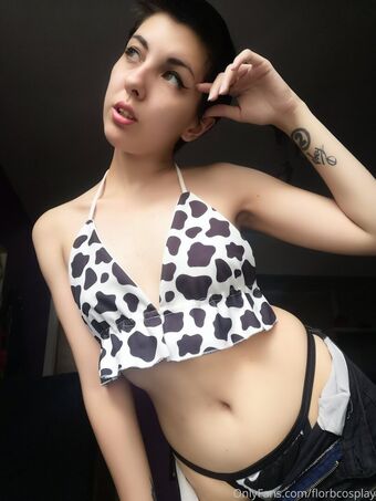 florbcosplay Naakte Lekken OnlyFans Foto 38