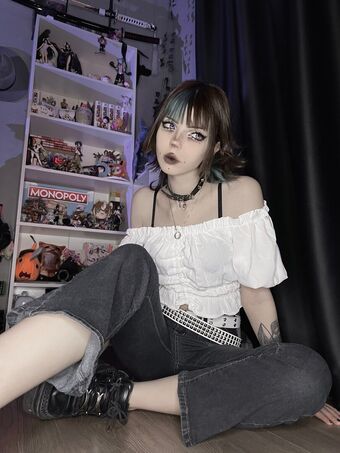 Flutterow Naakte Lekken OnlyFans Foto 56