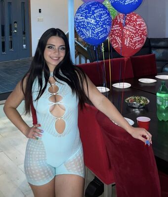 foreignmatee Naakte Lekken OnlyFans Foto 14