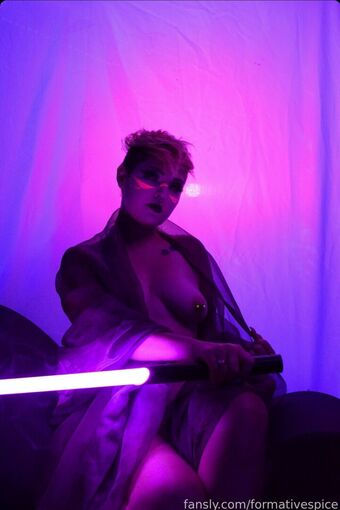 FormativeFox Naakte Lekken OnlyFans Foto 22