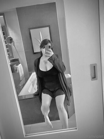 franviolet Naakte Lekken OnlyFans Foto 27
